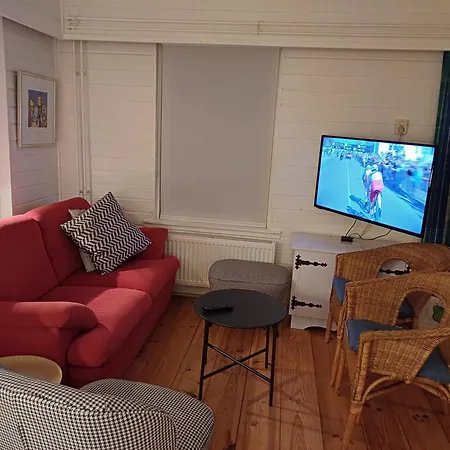 Vrije Vogels Tuin Met Privacy Warmenhuizen