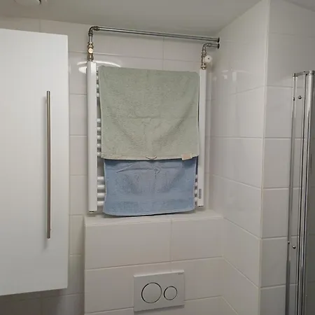 Vrije Vogels Nu Ook Met Verwarmde Badkamer *